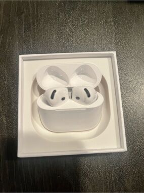 AirPod 4s (ANC)